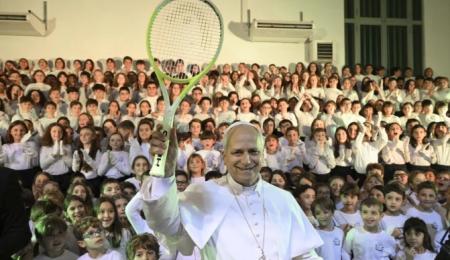 El papa León XIV pide rezar en el mes de junio por los valores del deporte